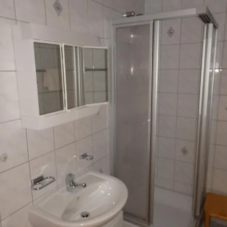 Haus Steinbock טאופליץ