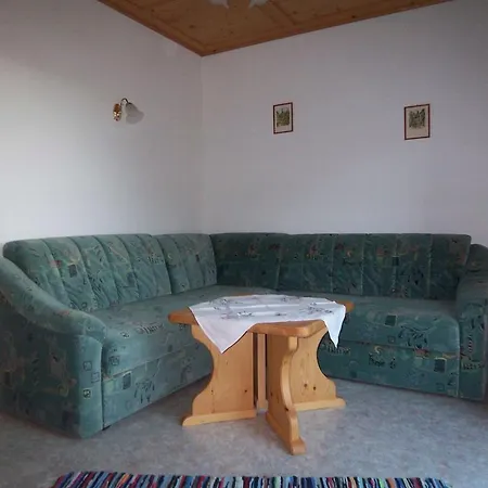 Haus Steinbock טאופליץ